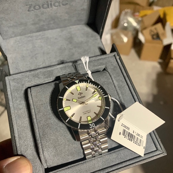 Zodiac Super Seawolf Compression Watch Silver Dial - Picture 10 of 15